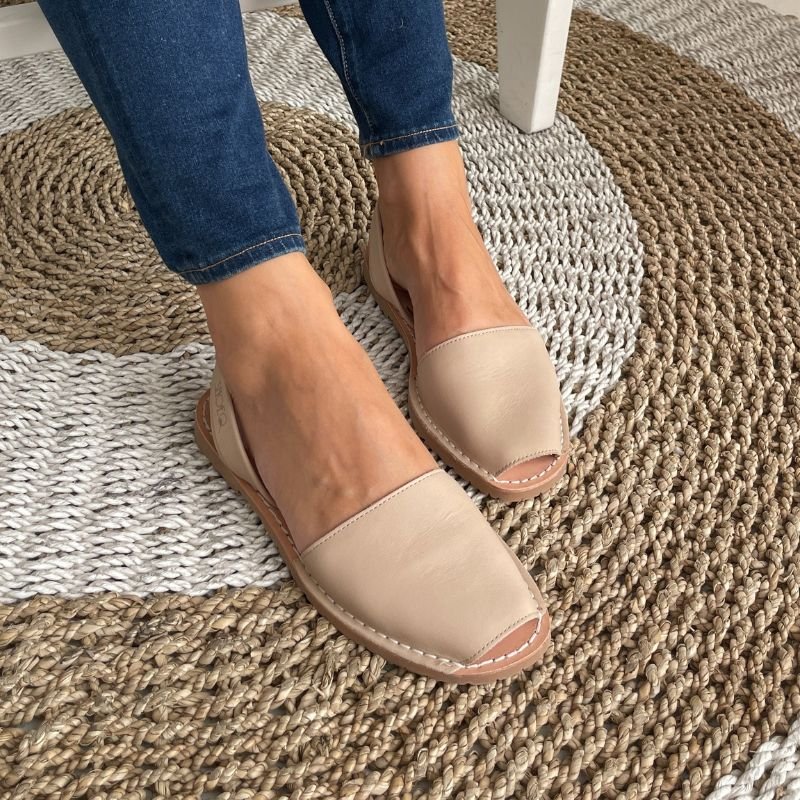 Avarca Pons Classic Wedges Pons Classic Style Tan Avarca Sandals