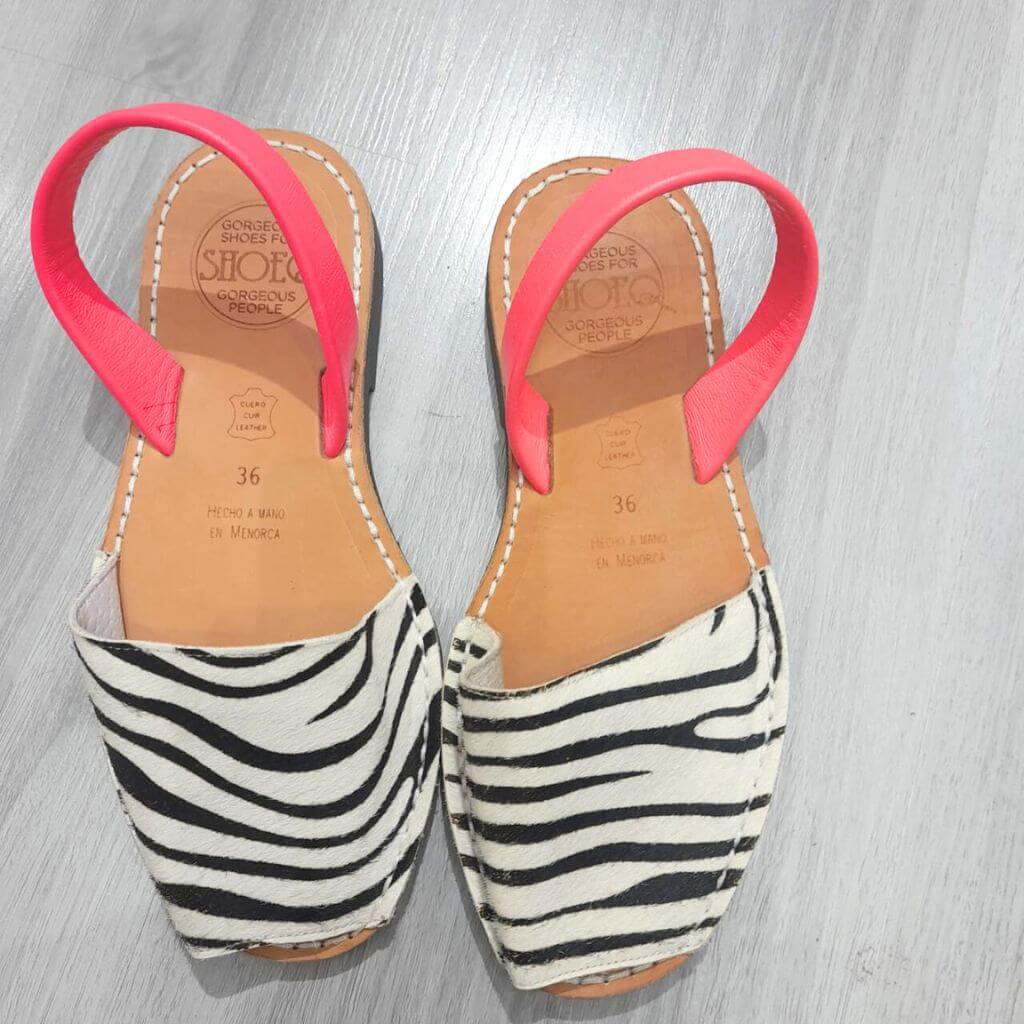 Classic Avarca in Zebra Neon - OUTLET - Shoeq