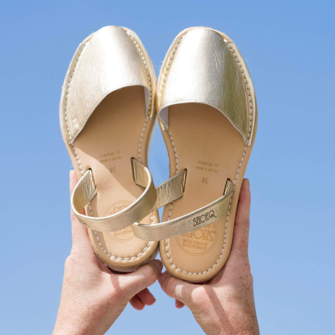 Lola Lowform in Champagne - Shoeq