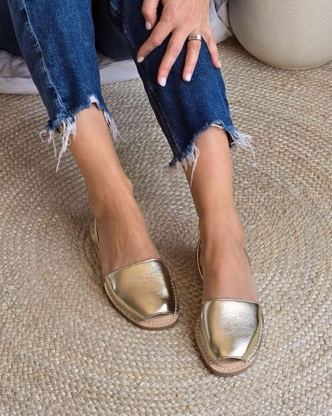 Luxe Avarca gold metallic vegan flat shoes memory foam Dubai