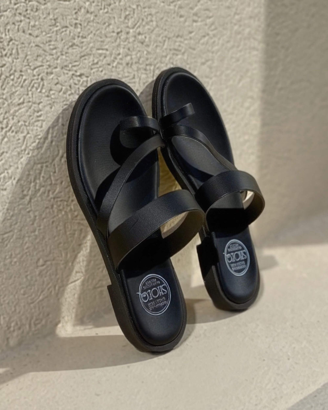 Athena Luxe in Charcoal
