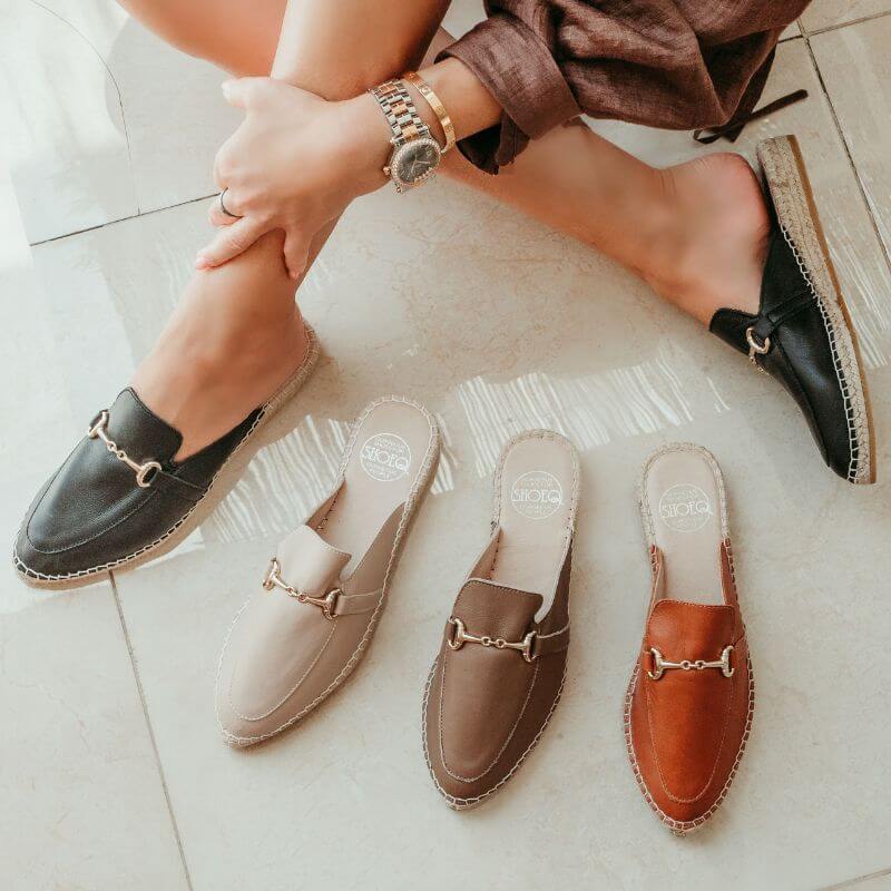 Mule sandals flat deals