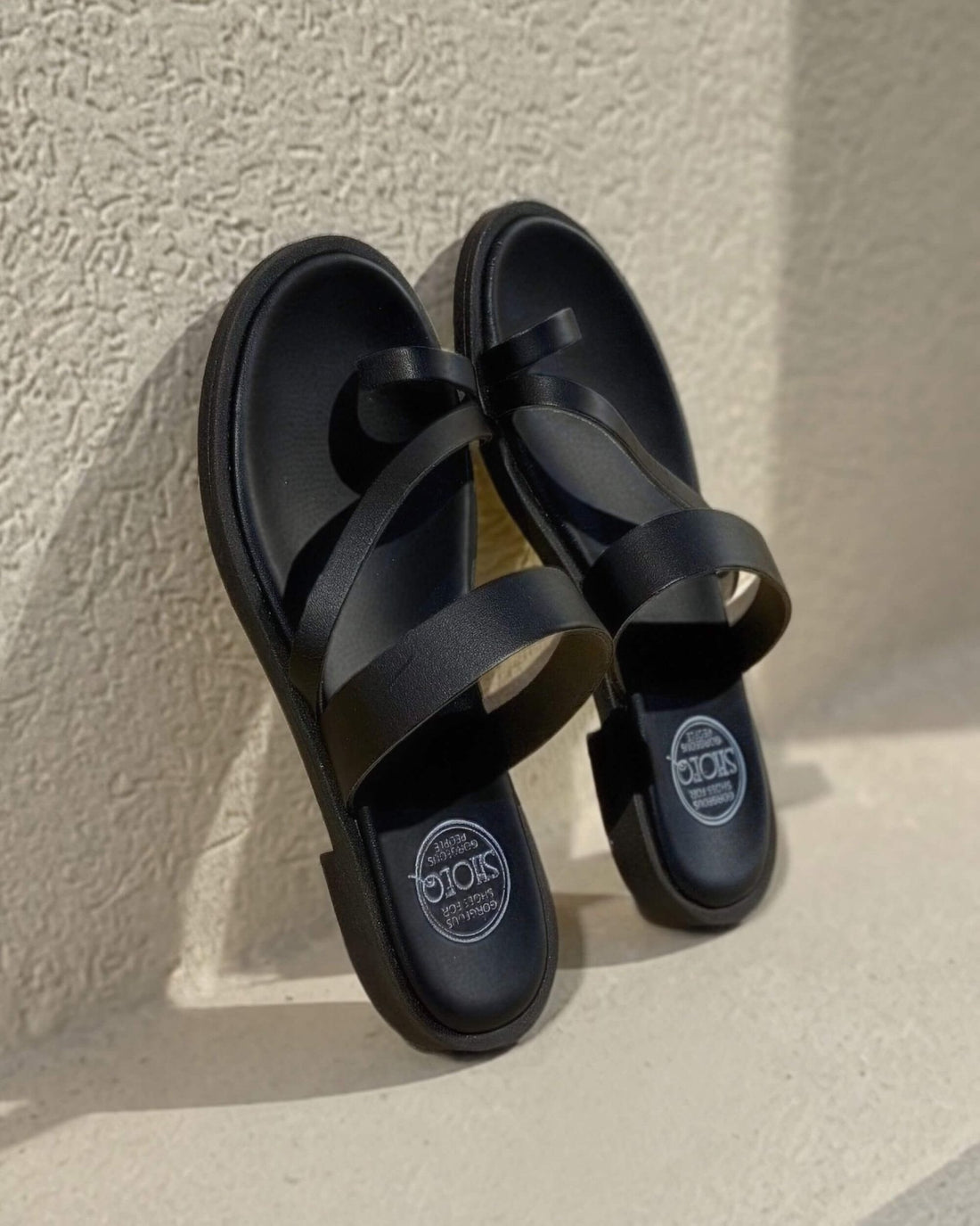 Athena Luxe in Charcoal - Shoeq