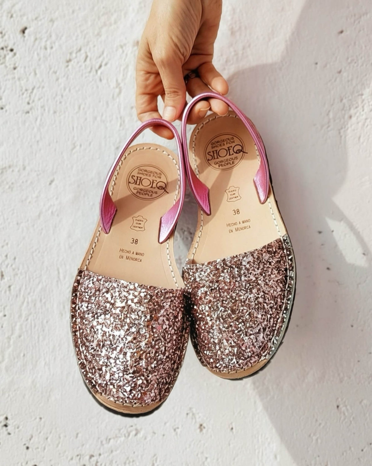 Pink glitter flat leather sandals — breathable all-leather innersole, Menorcan made | Classic Avarca by Shoeq