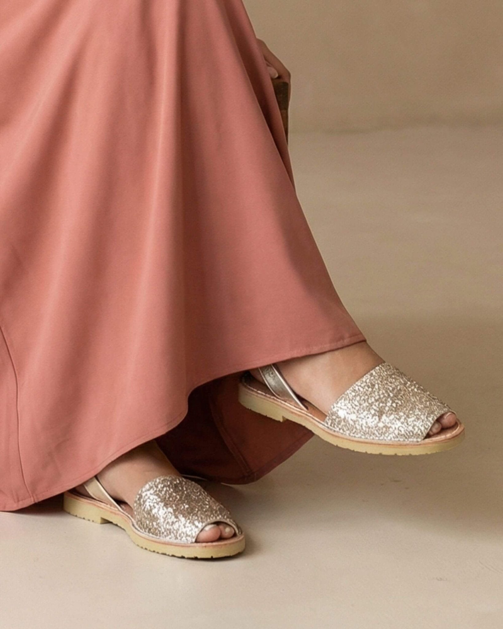 Classic Avarcas in Champagne Glitter - Shoeq