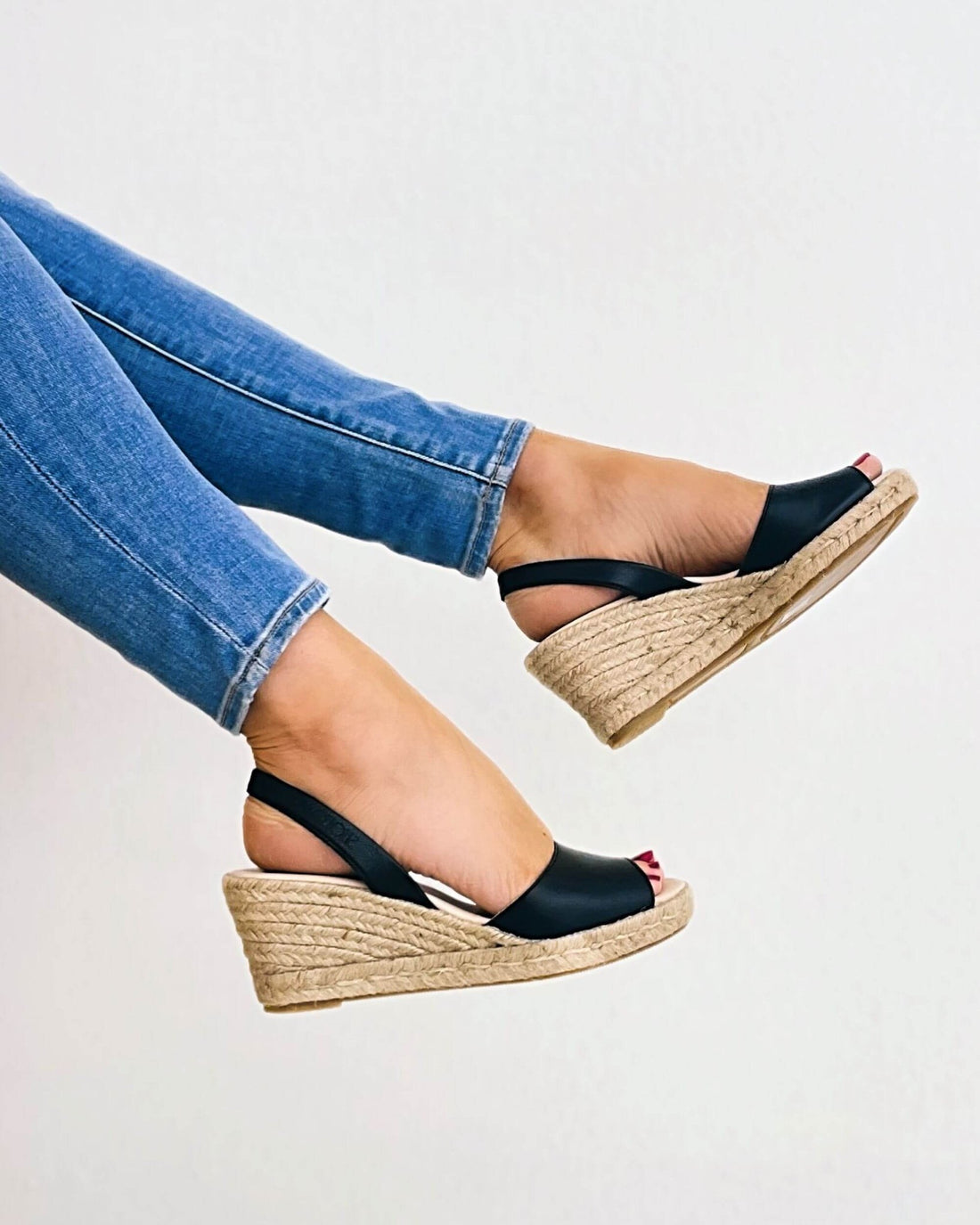 Black espadrille wedge in Charcoal handcrafted Spain Shoeq