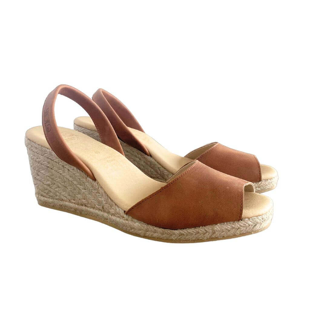 Classic Wedge ('23 Edit) in Chocolate