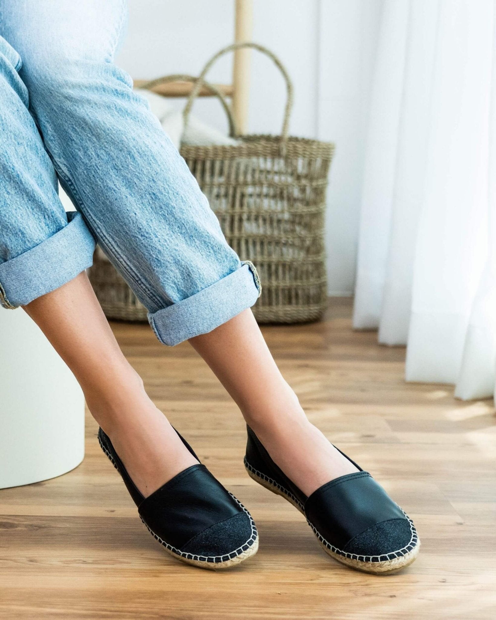 Black glitter toe espadrilles flat casual to evening
