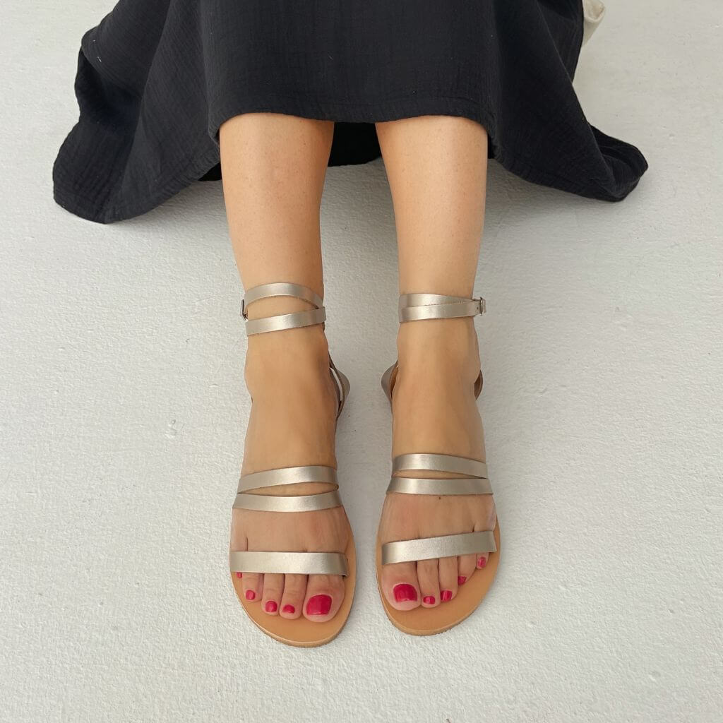 Gia Sandal in Bronze - Shoeq