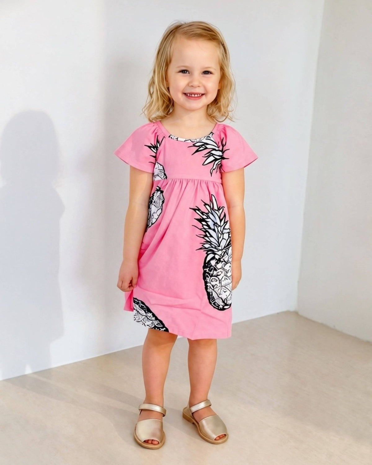 Champagne gold kids leather sandals with a secure ankle strap and flexible sole | Girls Ankle Strap Avarca by Shoeq