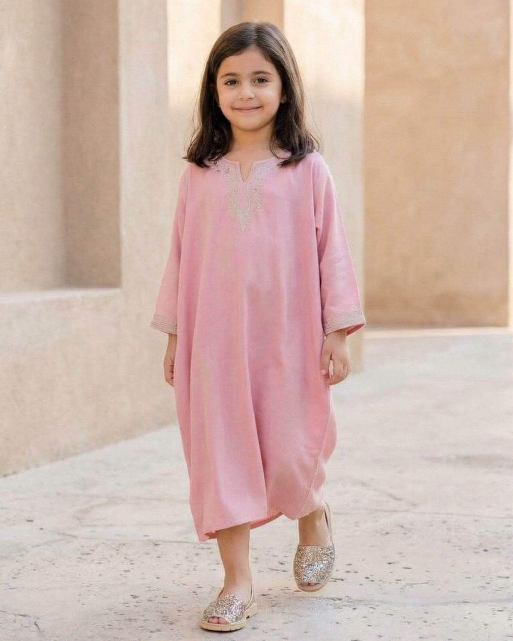 Girls Classic Avarca in Champagne Glitter - Shoeq