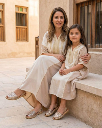 Girls Classic Avarca in Champagne Glitter - Shoeq