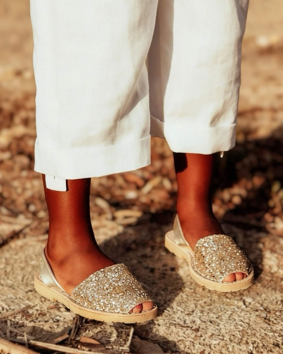 Girls Classic Avarca in Champagne Glitter (Gen 2) - Shoeq