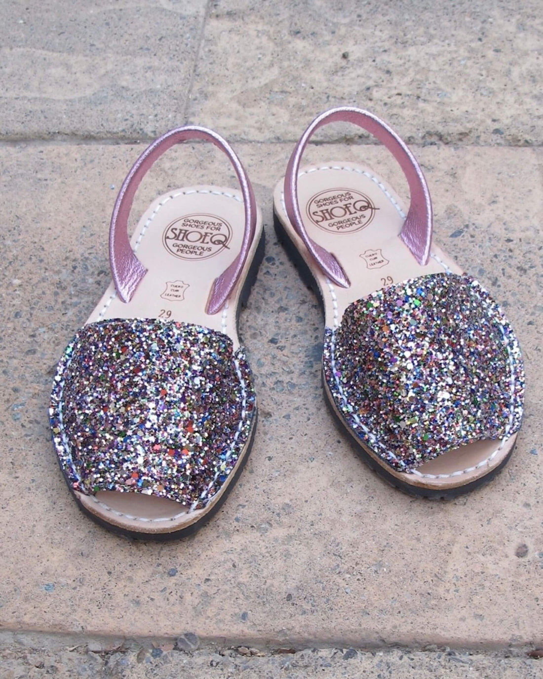 Girls Classic Avarca in Rainbow Pink Glitter - Shoeq