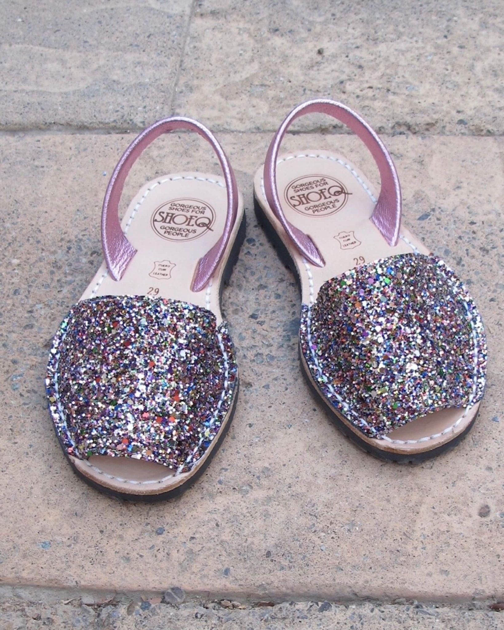 Girls Classic Avarca in Rainbow Pink Glitter - Shoeq