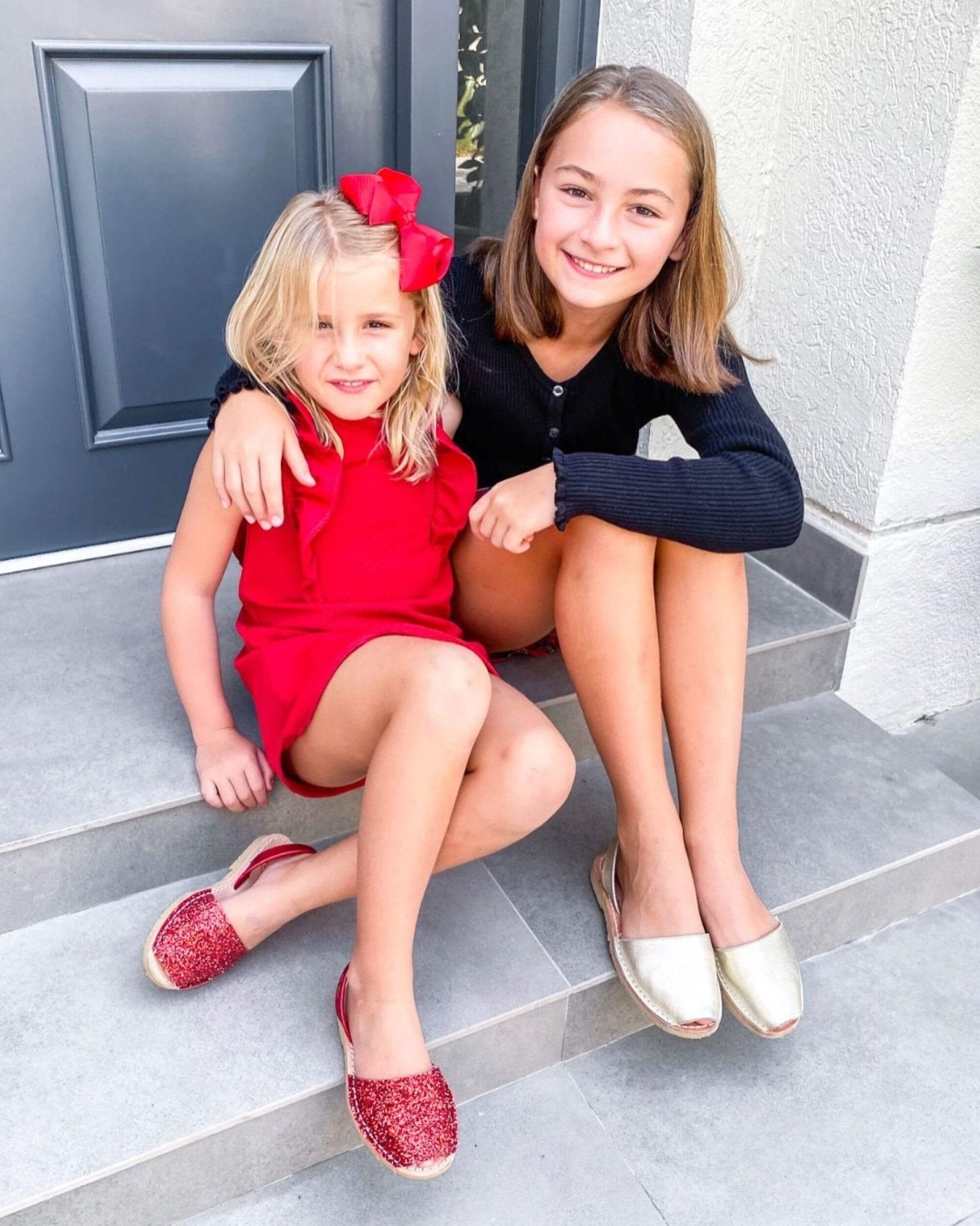 Girls Classic Avarca in Red Glitter - Shoeq