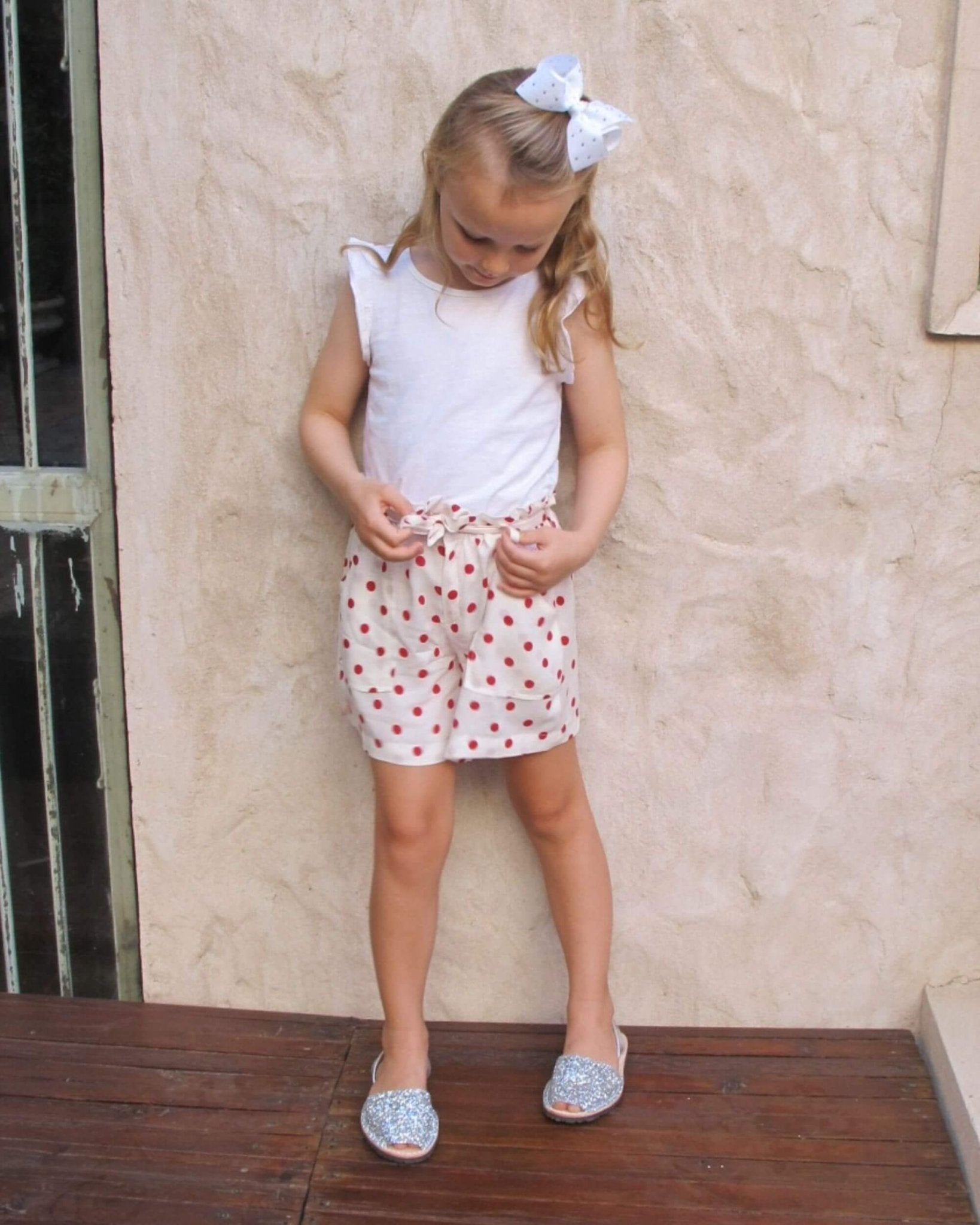 Girls Classic Avarca in Silver Glitter - Shoeq
