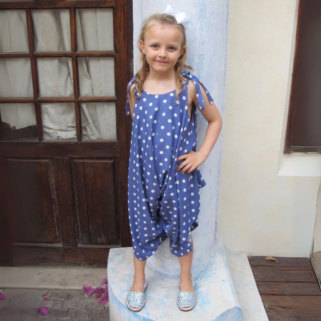 Girls Classic Avarca in Silver Glitter - Shoeq