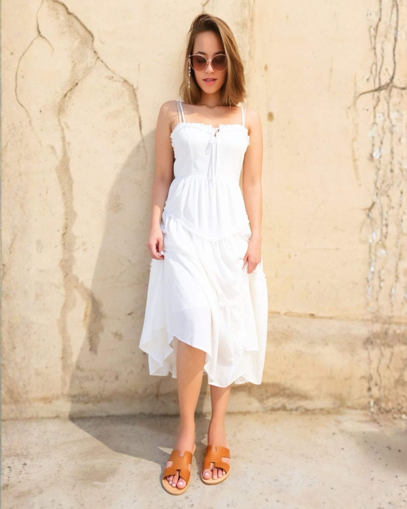 Handcrafted leather slides tan natural Shoeq UAE
