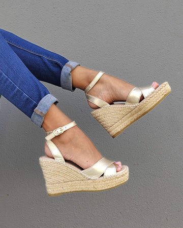 Gold metallic espadrille wedge, squared toe, 10cm heel - Shoeq