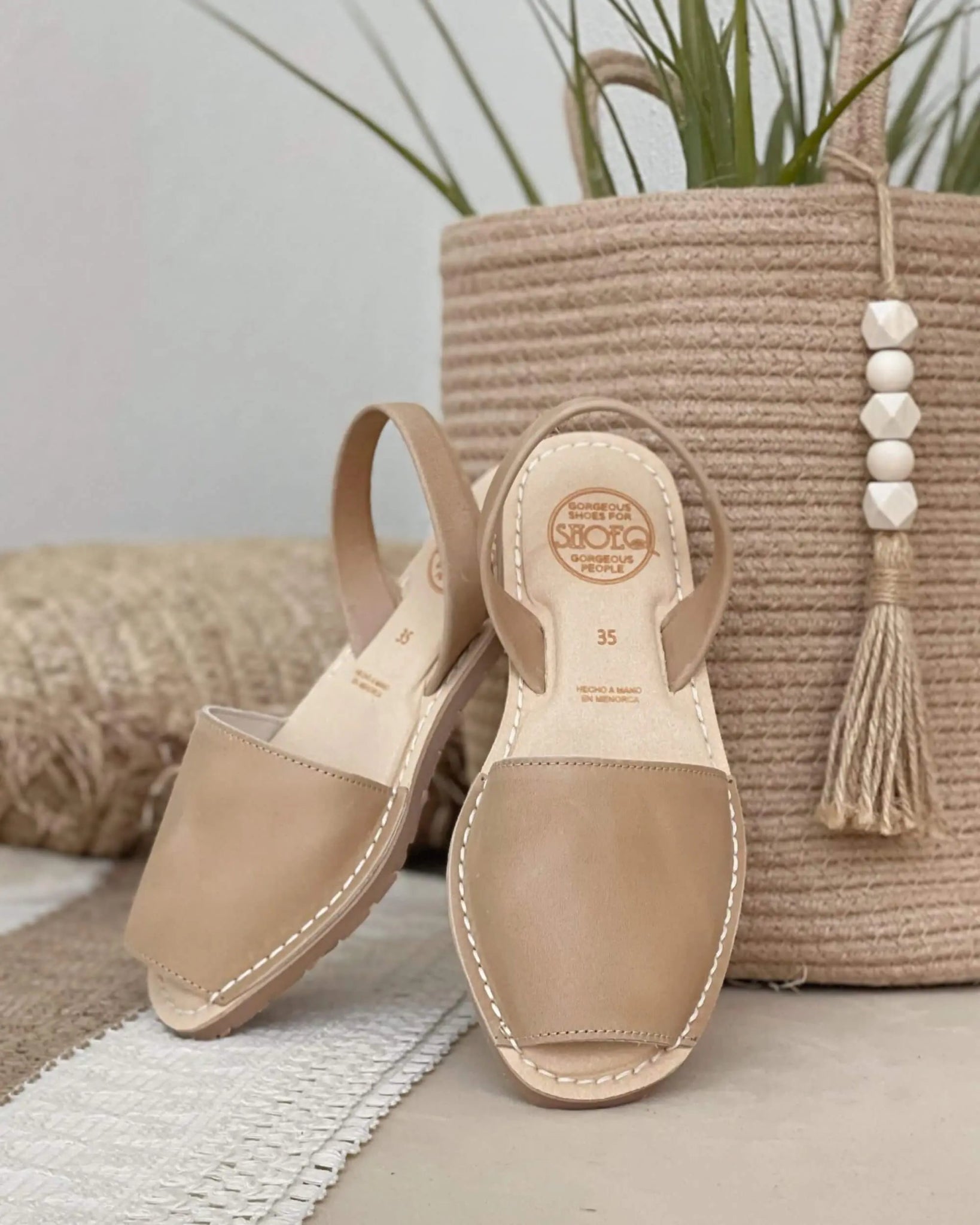 Caramel patina leather Avarca comfortable all day Dubai