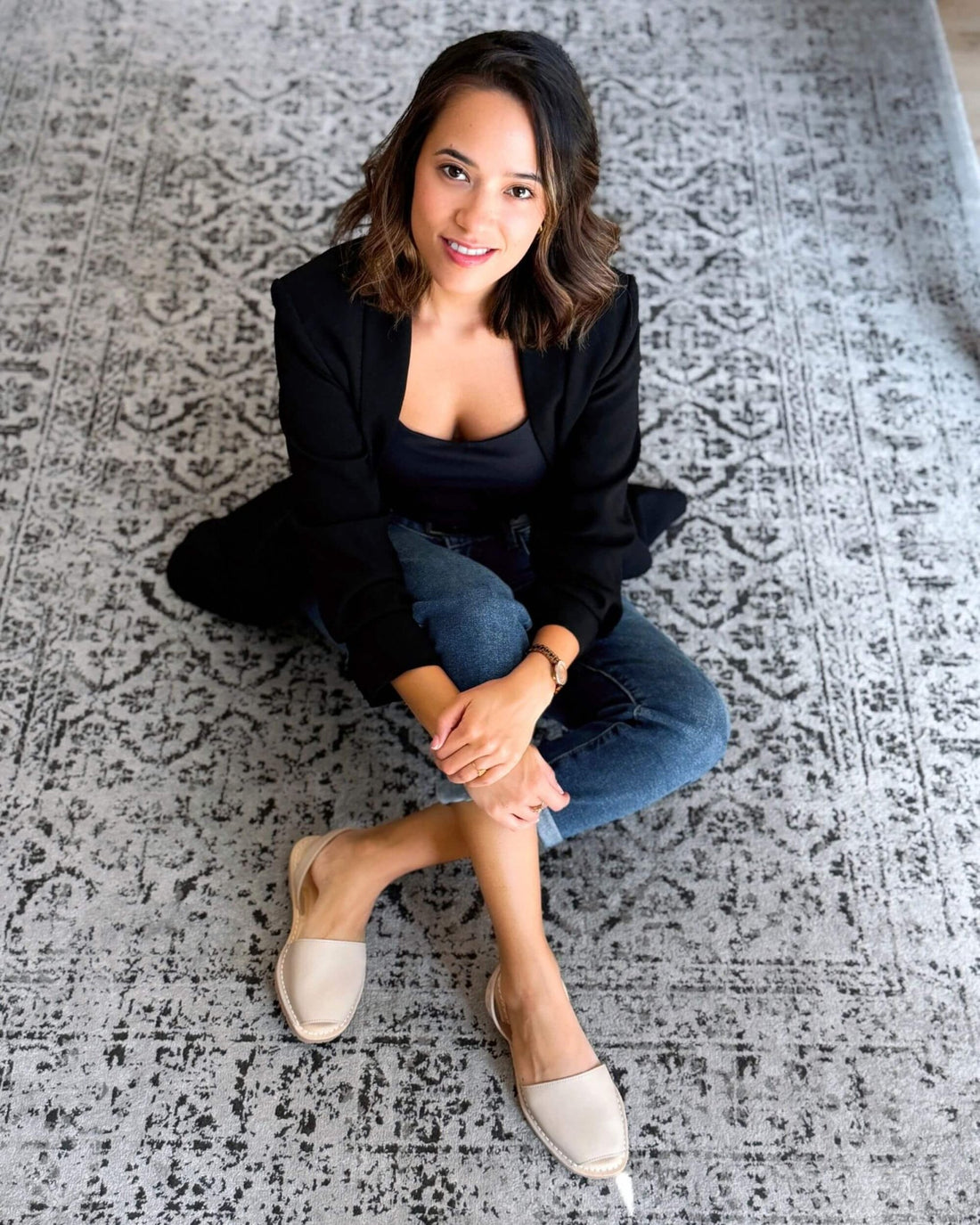 Luxe Avarca latte beige soft leather flat shoes Dubai