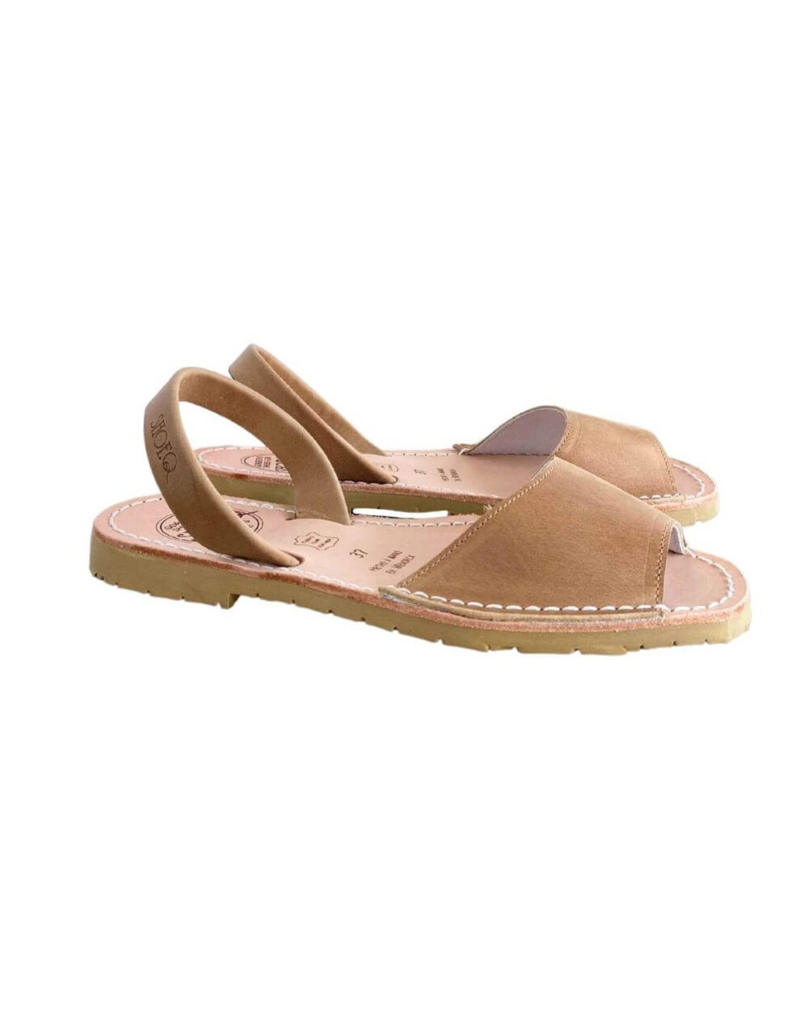 Peekaboo Avarca in Caramel - Shoeq