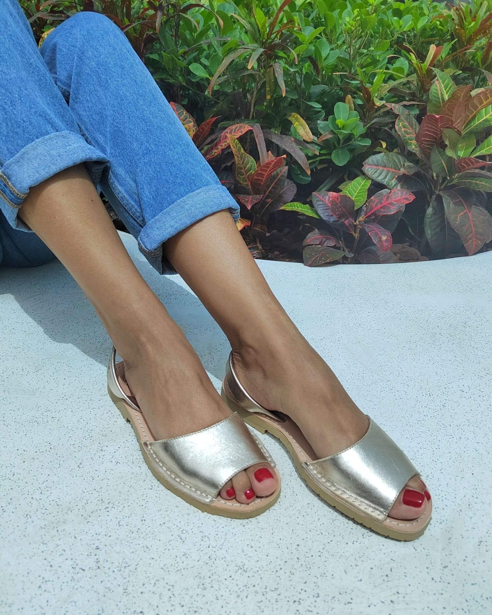 Peekaboo Avarca champagne metallic soft leather slip-on heel strap avarca - Shoeq