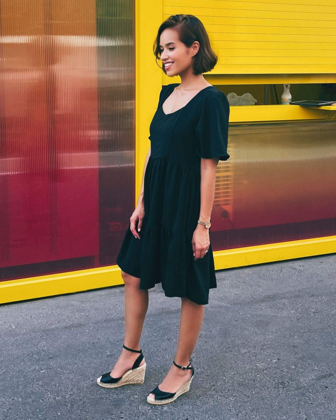 Peep Toe Wedge in Midnight - Shoeq