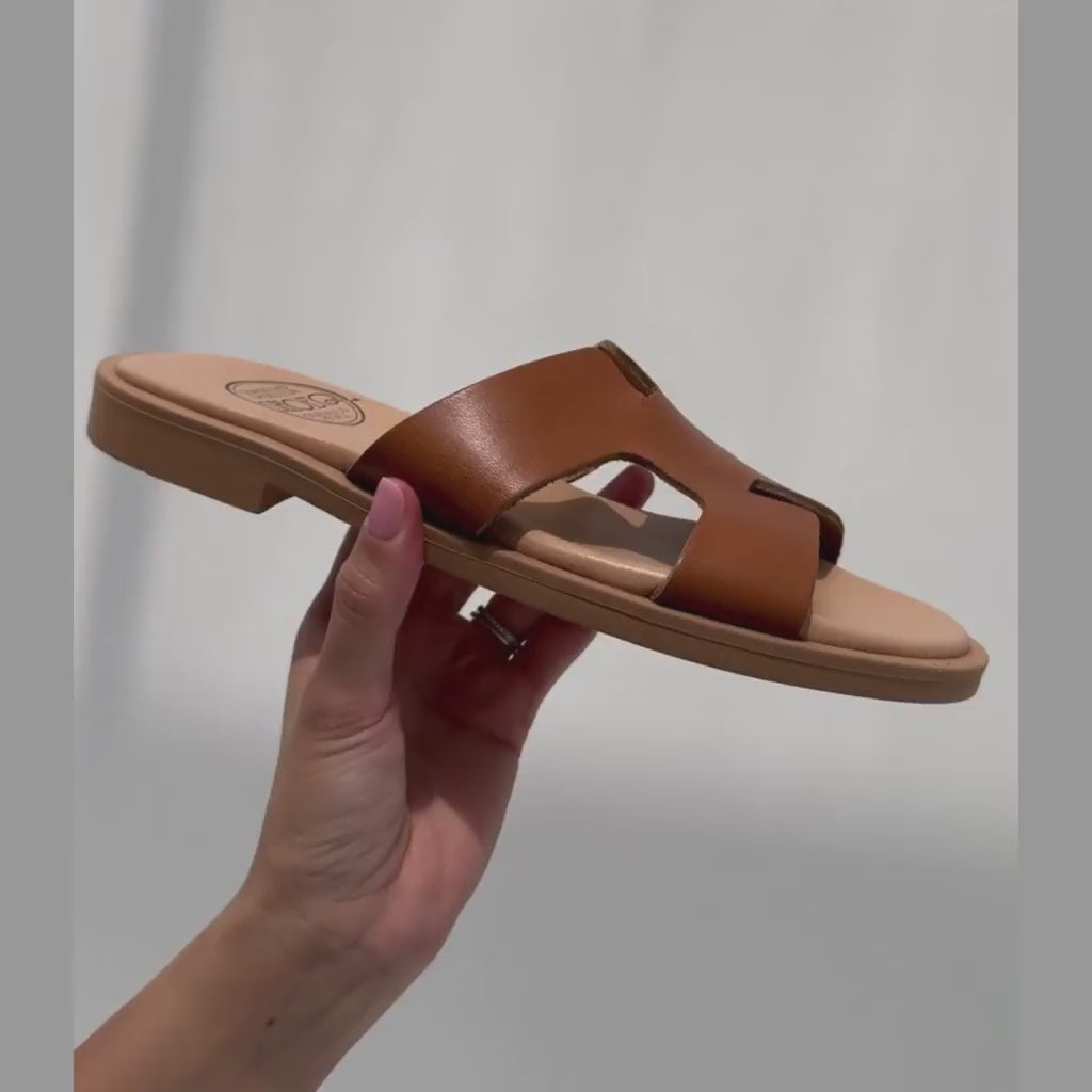 Hania LUXE in Tan