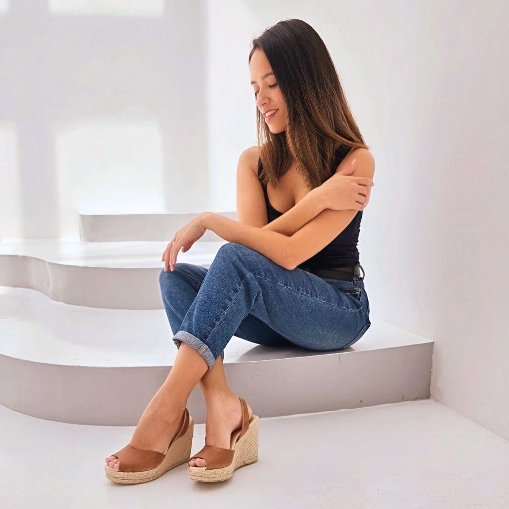 Roxy Espadrille Wedge in Chocolate - Shoeq