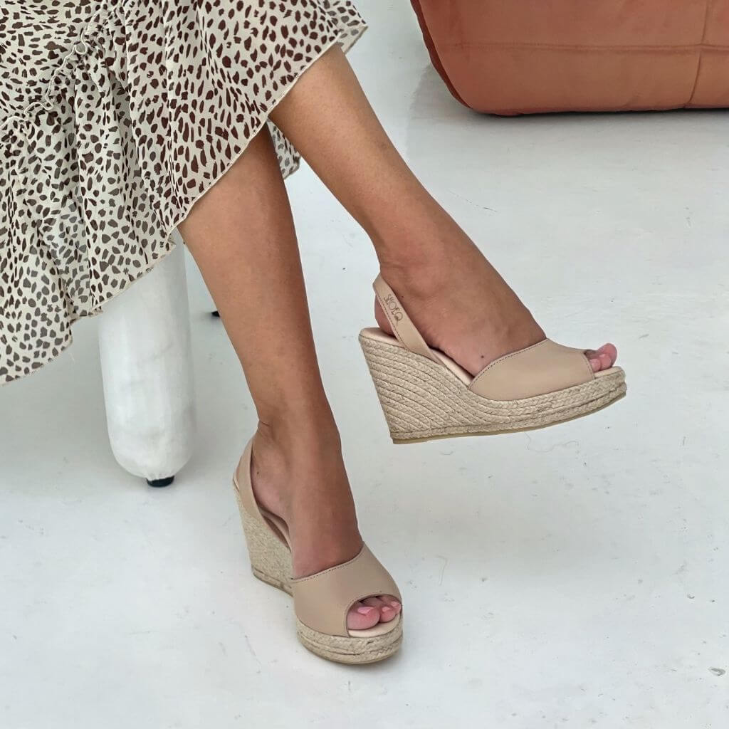 ROXY ESPADRILLE WEDGE IN LATTE - Shoeq