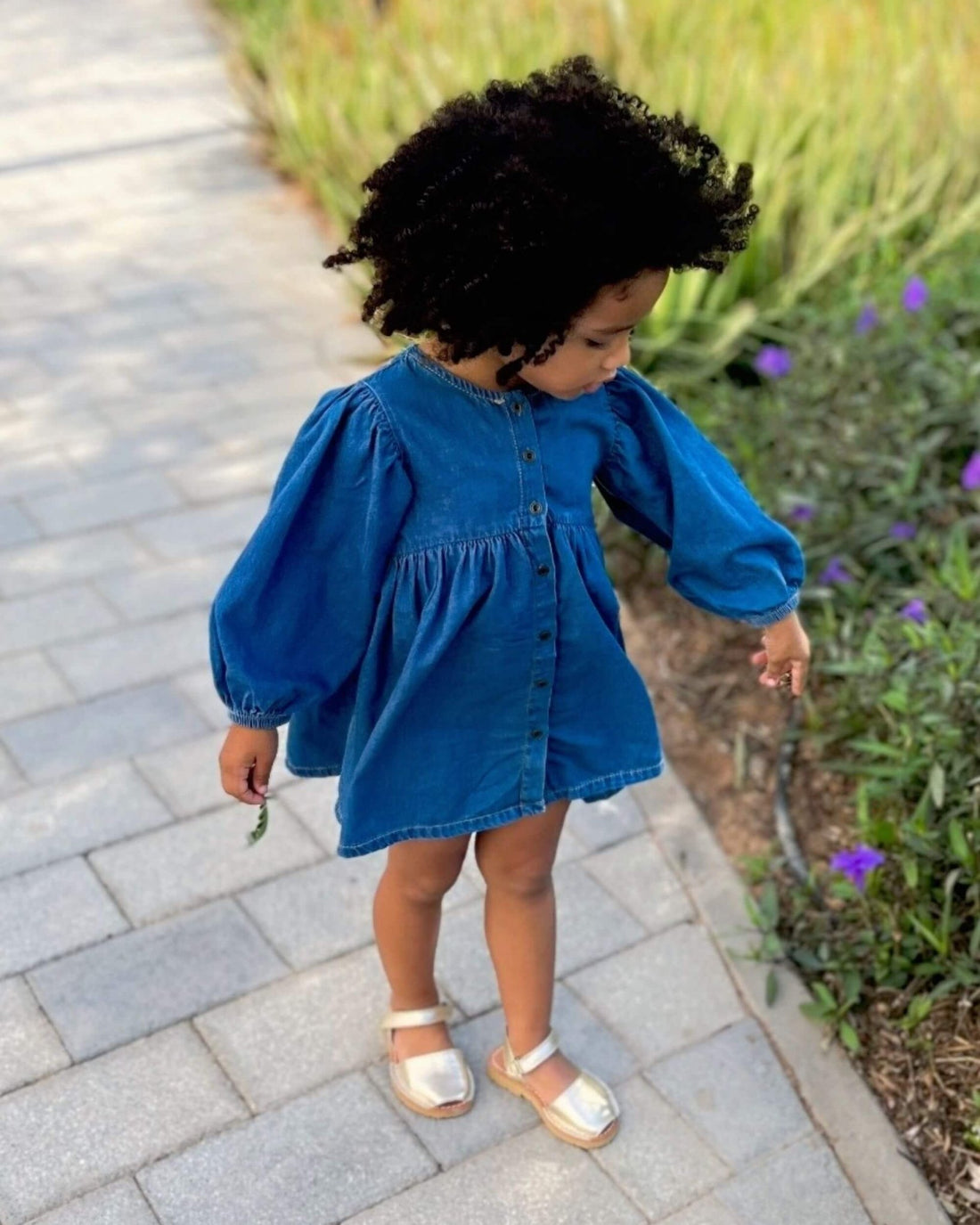 Toddler Avarca in Champagne Metallic - Shoeq