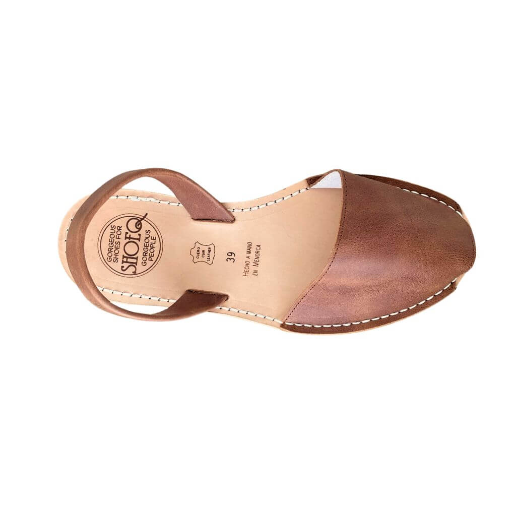 Classic Avarca in Chocolate - Shoeq