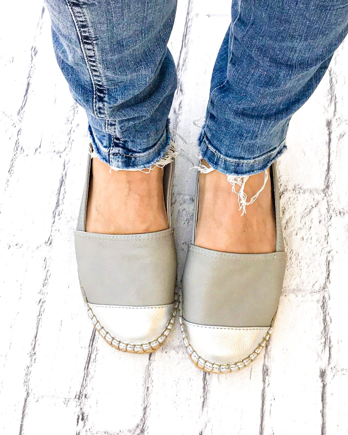 Classic Espadrille in Grey Metallic - Shoeq