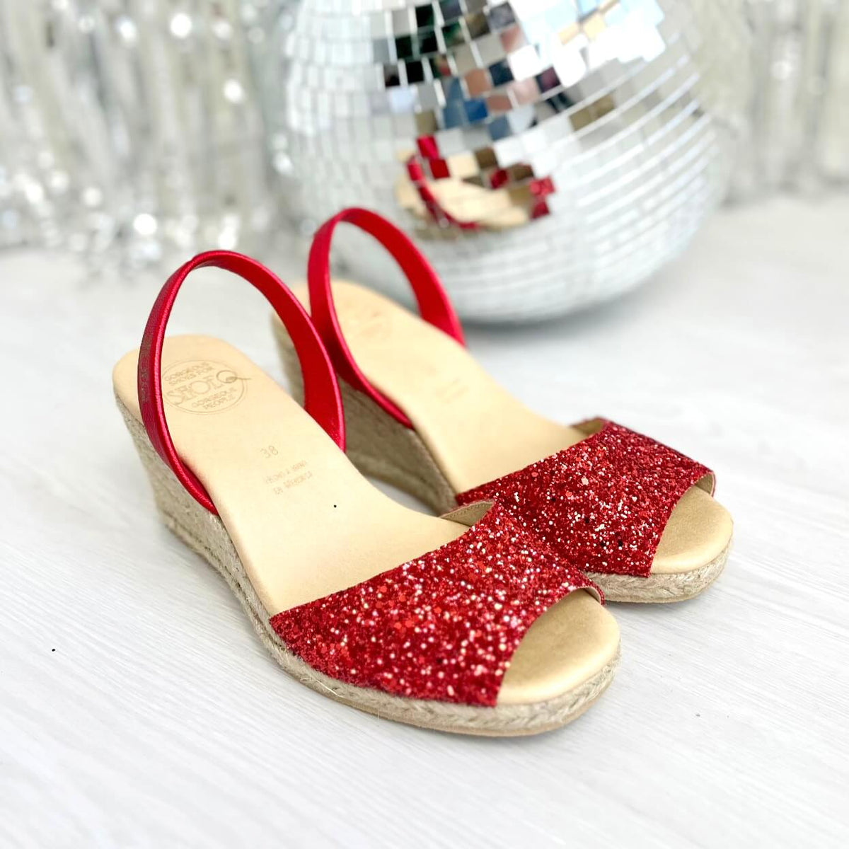 Classic Espadrille Wedge in Red Glitter - Shoeq