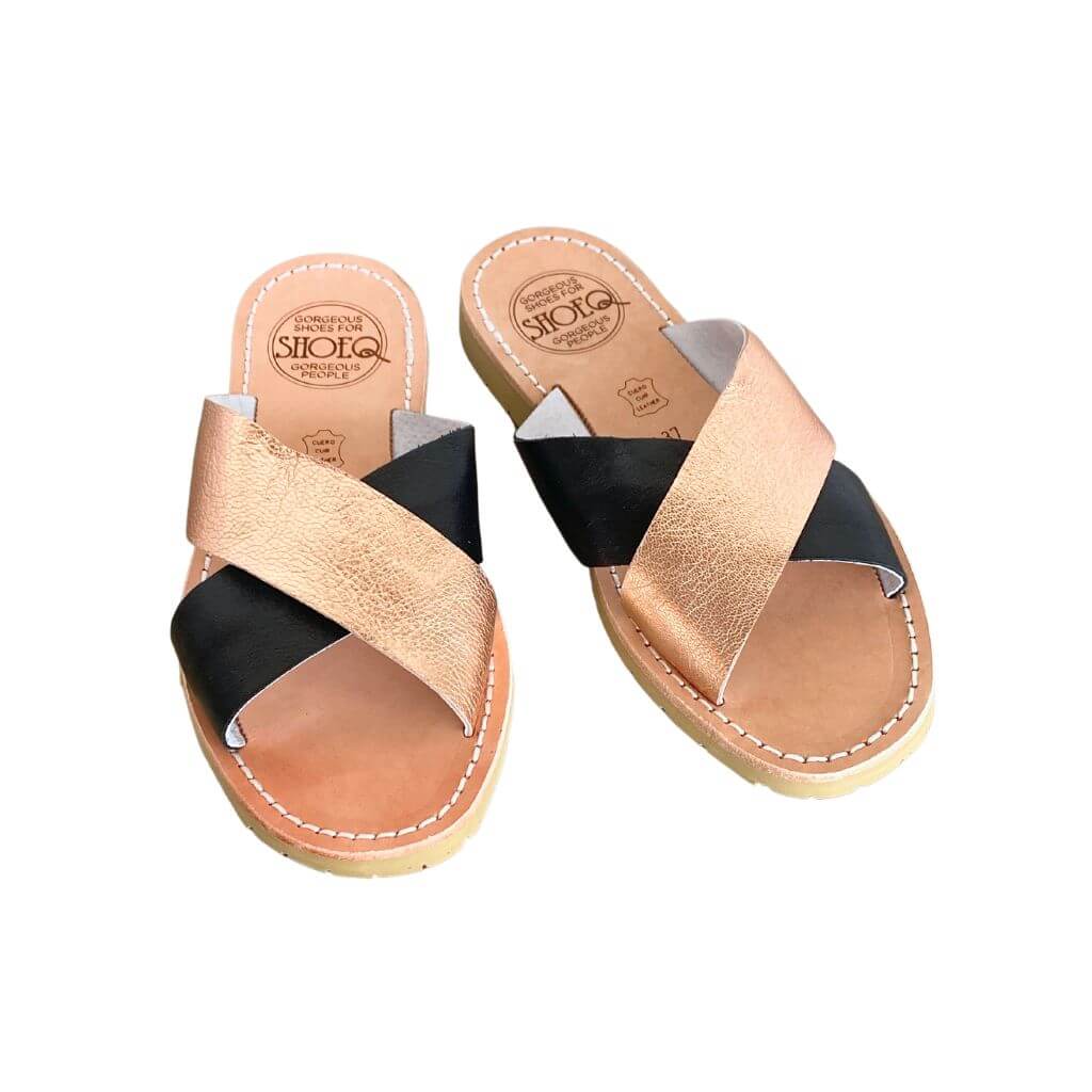 Crossover Slide in Midnight Rose - Shoeq