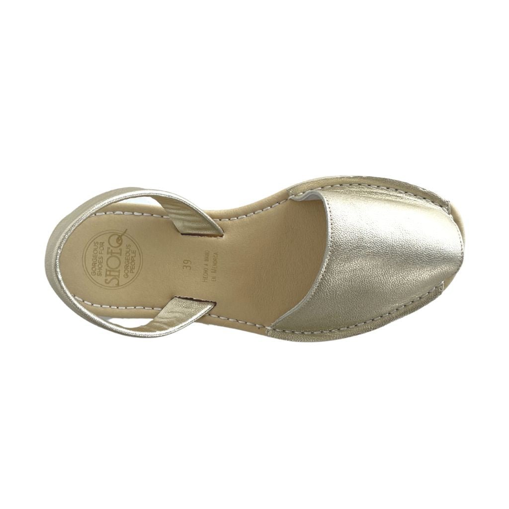 Lola Lowform in Champagne - Shoeq
