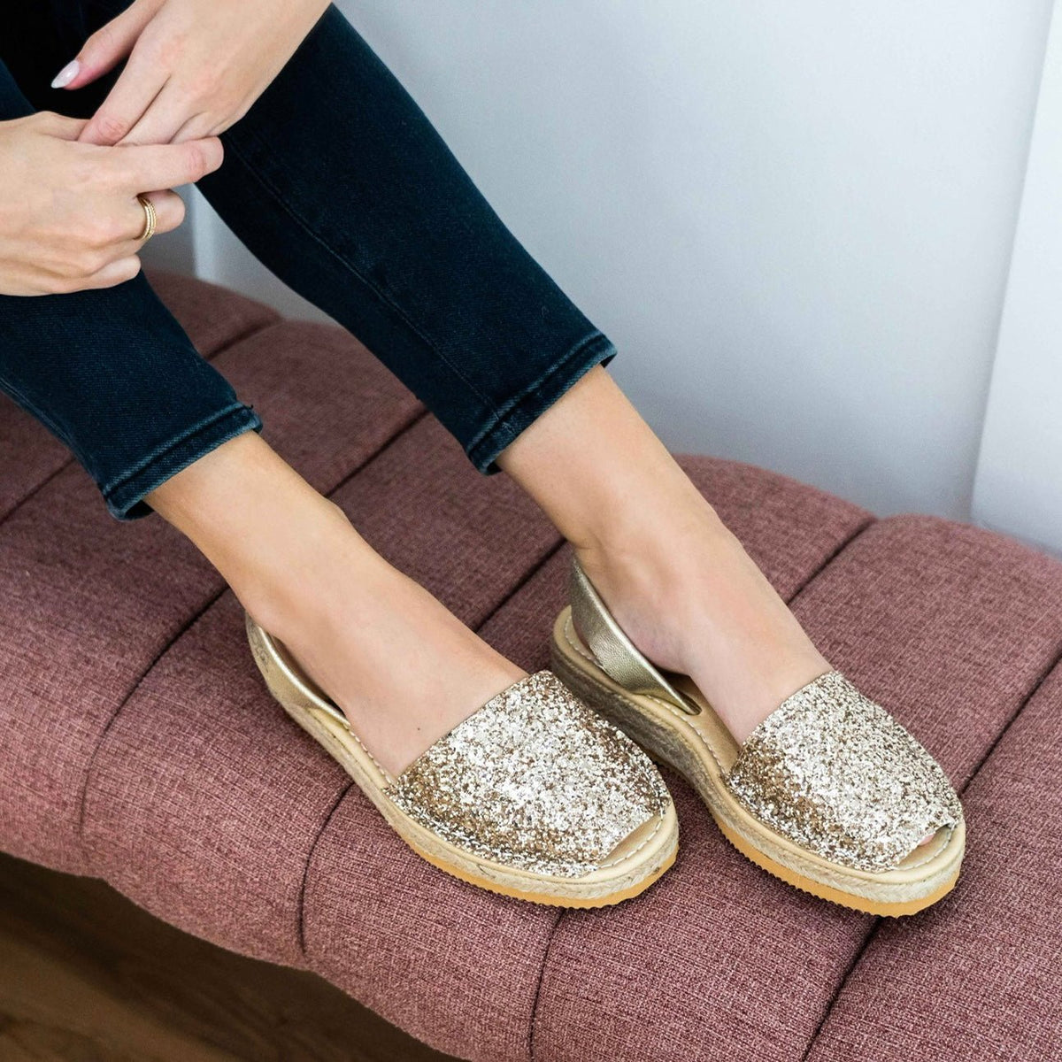 Micro Espadrille Wedge in Champagne Glitter - Shoeq