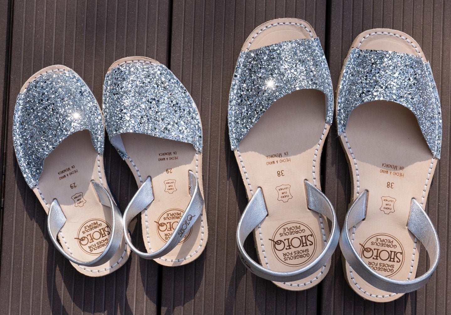 PONS BRAND Silver Glitter Peekaboo Avarca - Shoeq