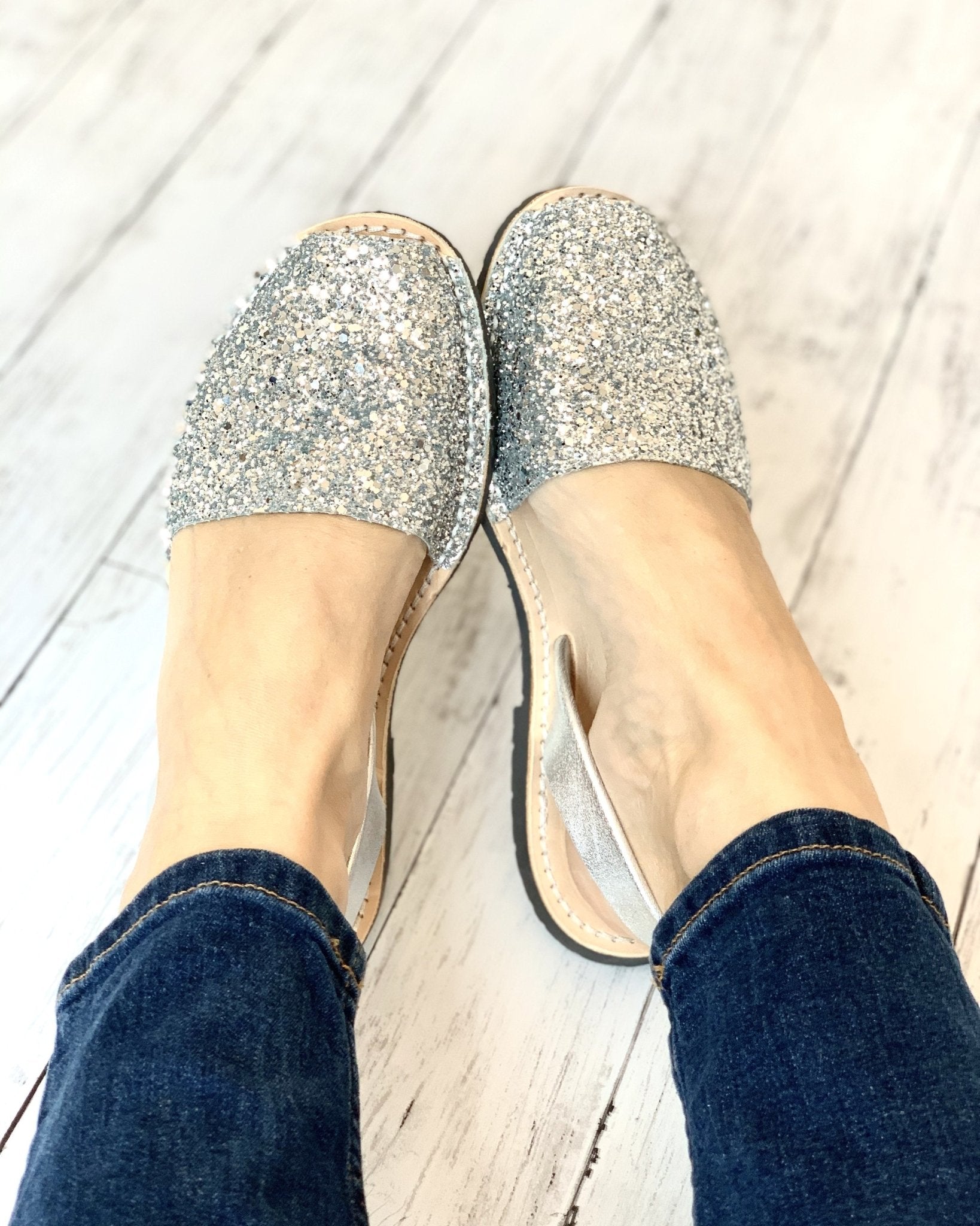 Pons Classic Avarca in Silver Glitter - Shoeq
