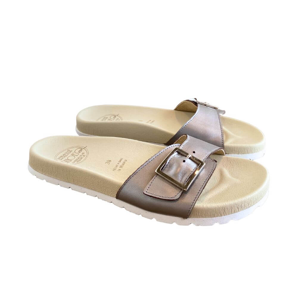 Sophia Slide in Platinum - Shoeq